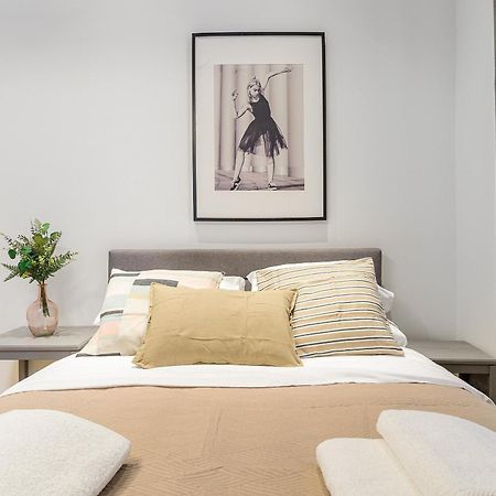P&O Serviced Apartments Warecka Street 바르샤바 외부 사진