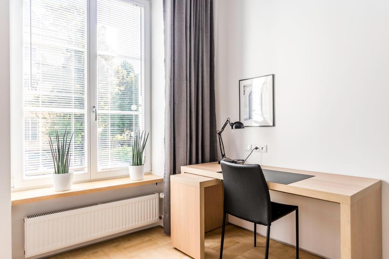 P&O Serviced Apartments Warecka Street 바르샤바 외부 사진