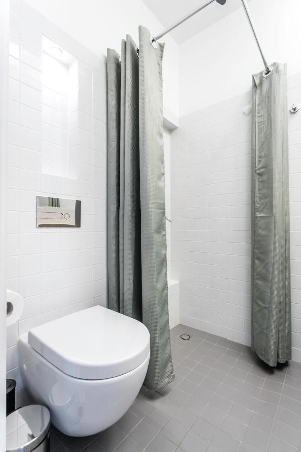 P&O Serviced Apartments Warecka Street 바르샤바 외부 사진