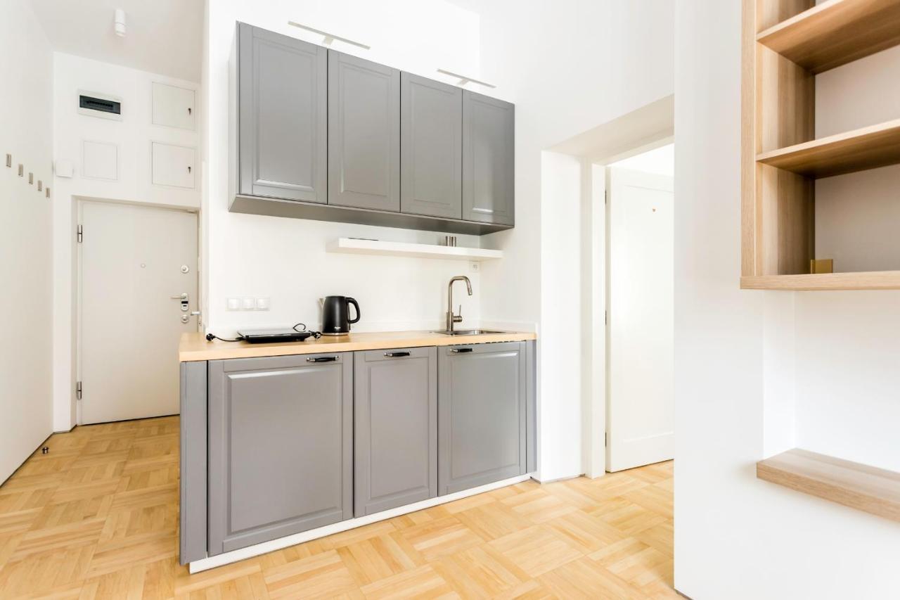P&O Serviced Apartments Warecka Street 바르샤바 외부 사진